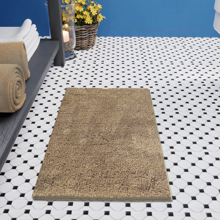 Plush deals bathroom rugs